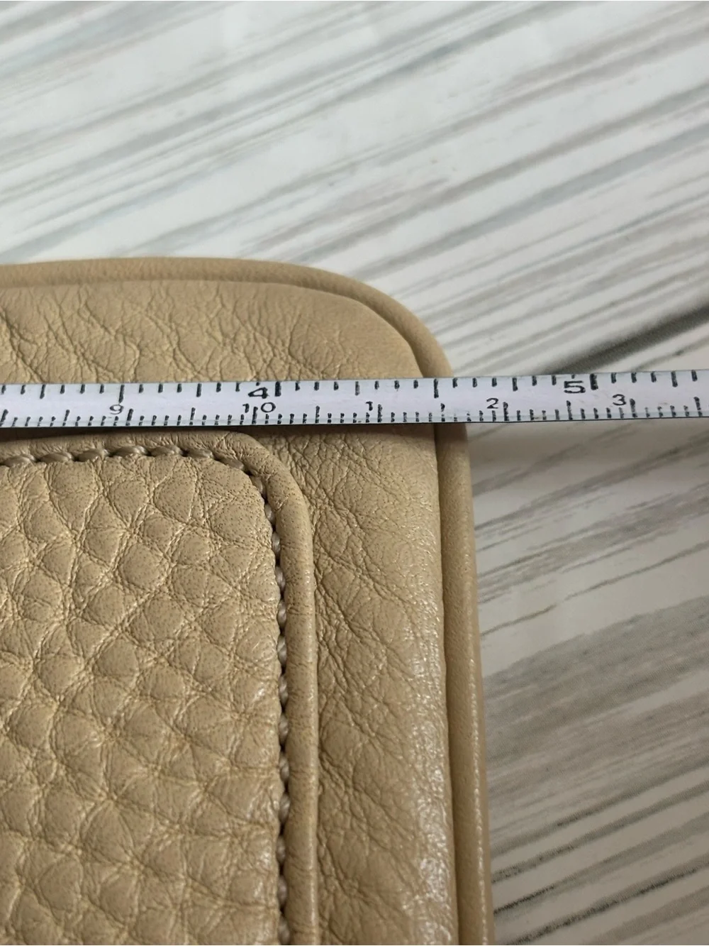 Coach Vintage Y2K Beige SoHo Buckle Pebbled Leather Wristlet